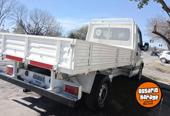 Utilitarios - Renault Master 2009 Diesel 250000Km - En Venta