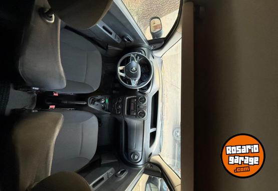 Utilitarios - Renault kangoo express confort 2022 Nafta 99000Km - En Venta