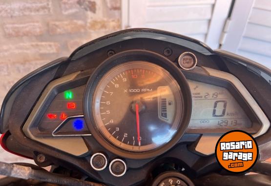 Motos - Bajaj Rouser 200 2015 Nafta 13000Km - En Venta