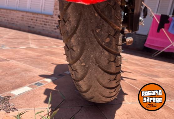 Motos - Bajaj Rouser 200 2015 Nafta 13000Km - En Venta