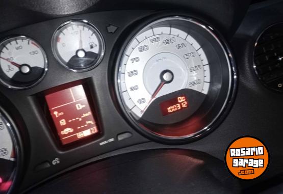 Autos - Peugeot 408 feline tope de gama 2016 Diesel 100000Km - En Venta