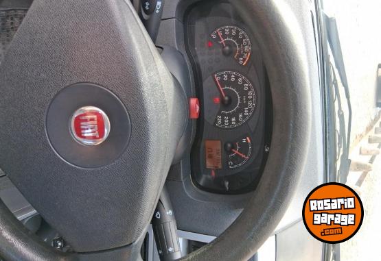 Autos - Fiat Siena 2010 GNC 330000Km - En Venta