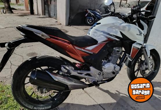 Motos - Honda cb 250 2019 Nafta 25000Km - En Venta