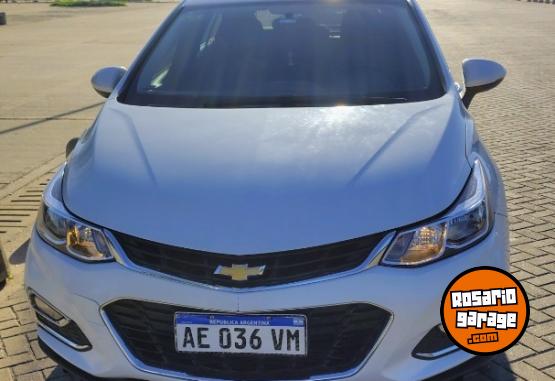 Autos - Chevrolet Cruze lt 2020 Nafta 100000Km - En Venta