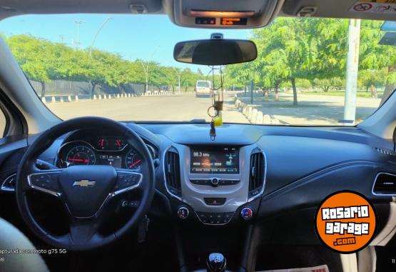 Autos - Chevrolet Cruze lt 2020 Nafta 100000Km - En Venta