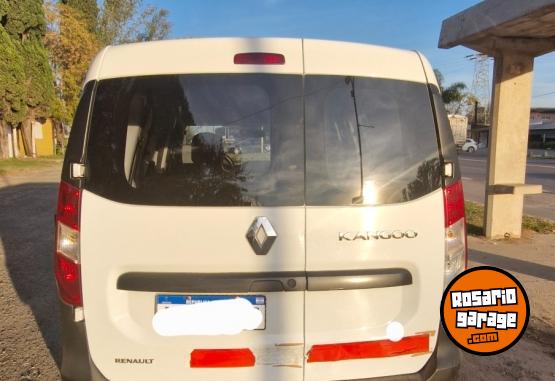 Utilitarios - Renault Kangoo mixta 2021 GNC 142000Km - En Venta