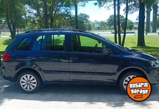 Autos - Volkswagen Suran Confortline. 2013 Nafta 86000Km - En Venta