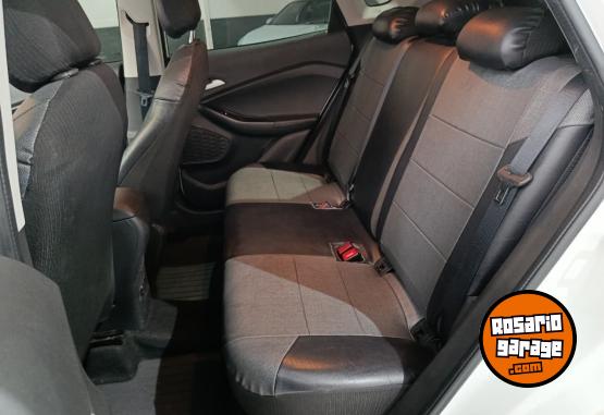 Autos - Chevrolet TRACKER 1,2T 5P MT 2024 Nafta 30307Km - En Venta