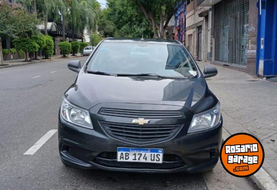 Autos - Chevrolet Prisma Joy 1.4N LS MT 2017 Nafta 195000Km - En Venta