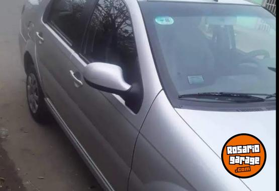 Autos - Fiat SIENA FIRE 1.4 2013 FULL 2013 GNC 190000Km - En Venta