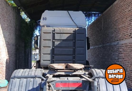 Camiones y Gr�as - IVECO CURSOR 330 - En Venta