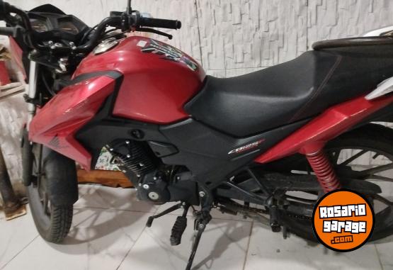 Motos - Honda Twister cb1 125 2023 Nafta 17000Km - En Venta