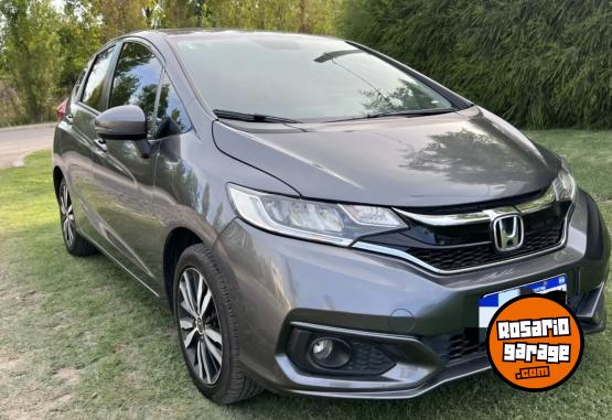 Autos - Honda Fit elx excelente permuto 2017 Nafta 82000Km - En Venta