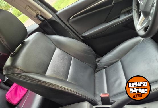 Autos - Honda Fit elx excelente permuto 2017 Nafta 82000Km - En Venta