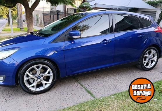 Autos - Ford Focus 2016 Nafta 120000Km - En Venta