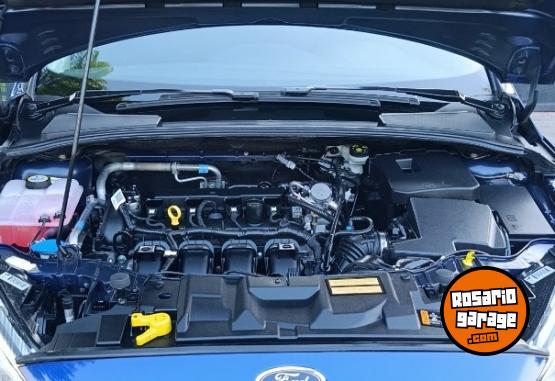Autos - Ford Focus 2016 Nafta 120000Km - En Venta
