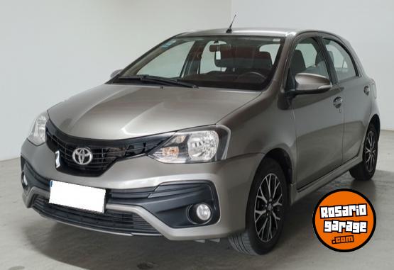 Autos - Toyota Etios XLS 2020 Nafta 75000Km - En Venta
