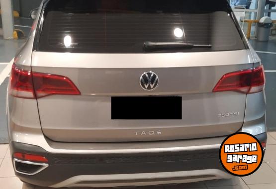 Autos - Volkswagen TAOS HIGHLINE 250 TSI 2021 Nafta 62000Km - En Venta