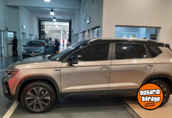 Autos - Volkswagen TAOS HIGHLINE 250 TSI 2021 Nafta 62000Km - En Venta