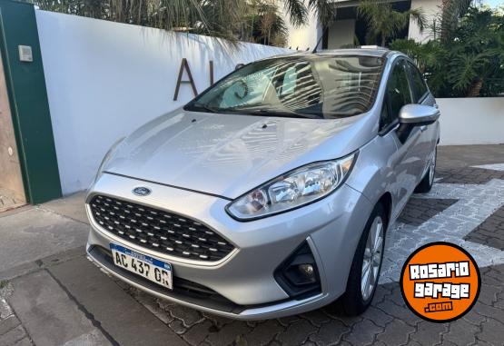 Autos - Ford Fiesta 2018 Nafta 120000Km - En Venta