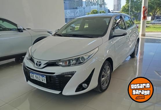 Autos - Toyota Yaris XLS 2021 Nafta 96000Km - En Venta