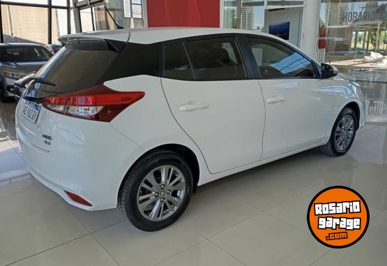 Autos - Toyota Yaris XLS 2021 Nafta 96000Km - En Venta