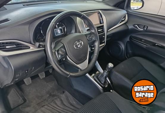 Autos - Toyota Yaris XLS 2021 Nafta 96000Km - En Venta