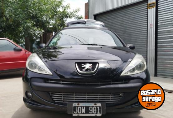 Autos - Peugeot 207 2011 Diesel 190000Km - En Venta