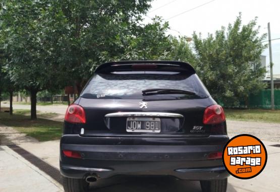 Autos - Peugeot 207 2011 Diesel 190000Km - En Venta