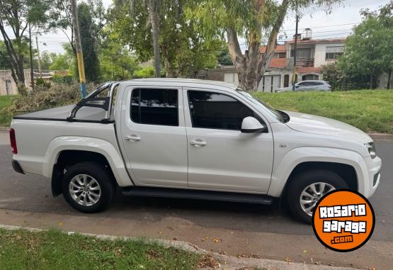Camionetas - Volkswagen AMAROK COMFORTLINE 2.0 2021 Diesel 73000Km - En Venta