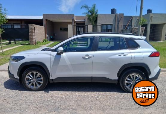 Autos - Toyota Corolla Cross 2022 Nafta 130000Km - En Venta