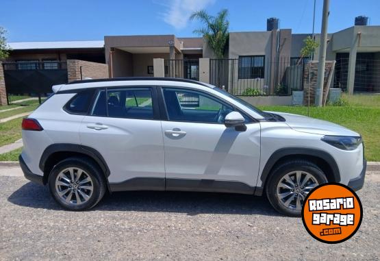 Autos - Toyota Corolla Cross 2022 Nafta 130000Km - En Venta