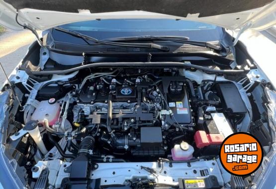 Autos - Toyota COROLLA CROSS XEI HEV 1.8 2022 Electrico / Hibrido 60000Km - En Venta