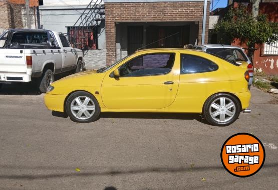 Autos - Renault Megane 1998 Nafta 250000Km - En Venta