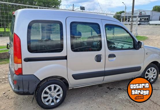 Utilitarios - Renault Kangoo 1.6 16v 2013 Nafta 220000Km - En Venta