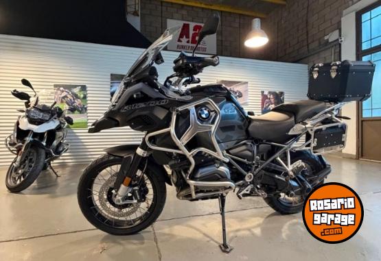 Motos - Bmw GS 1200 ADV TRIPLE BLACK 2017 Nafta 38500Km - En Venta