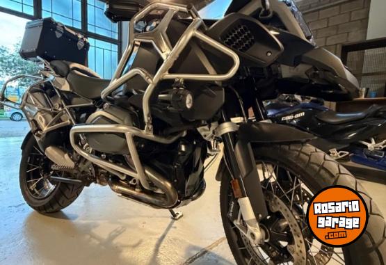 Motos - Bmw GS 1200 ADV TRIPLE BLACK 2017 Nafta 38500Km - En Venta