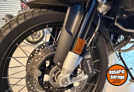 Motos - Bmw GS 1200 ADV TRIPLE BLACK 2017 Nafta 38500Km - En Venta