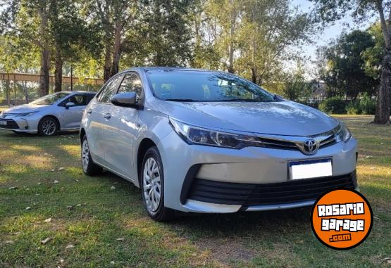 Autos - Toyota Corolla 2017 Nafta 160000Km - En Venta