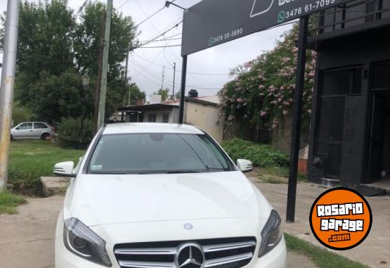 Autos - Mercedes Benz A200 2013 Nafta 84000Km - En Venta