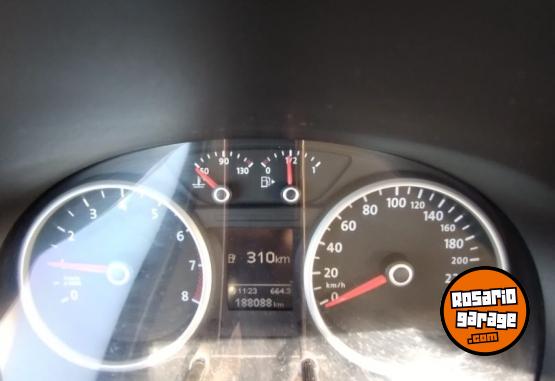 Autos - Volkswagen Voyage 2011 Nafta 188000Km - En Venta