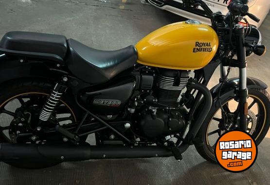Motos - Royal Enfield 2023 / Meteor 2023 Nafta 8025Km - En Venta
