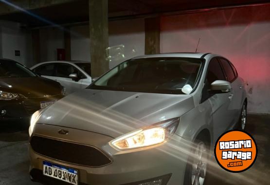 Autos - Ford Focus 2017 Nafta 105000Km - En Venta