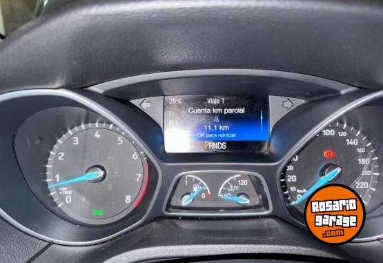 Autos - Ford Focus 2017 Nafta 105000Km - En Venta