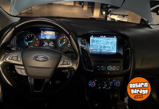 Autos - Ford Focus 2017 Nafta 105000Km - En Venta