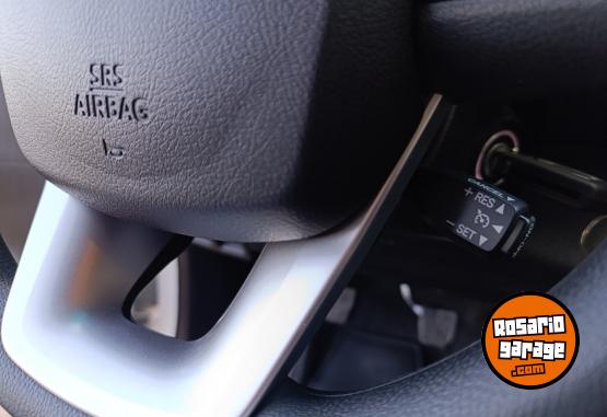 Camionetas - Toyota Hilux 2.4 DX 4x2 2025 Diesel 0Km - En Venta