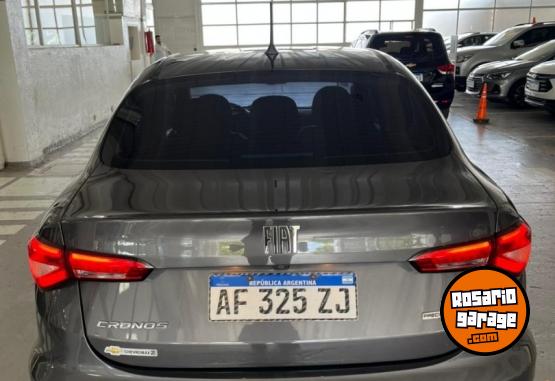 Autos - Fiat Cronos precision 1.8 2022 Nafta 61214Km - En Venta