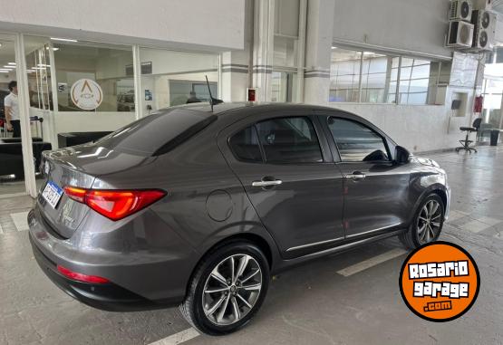 Autos - Fiat Cronos precision 1.8 2022 Nafta 61214Km - En Venta