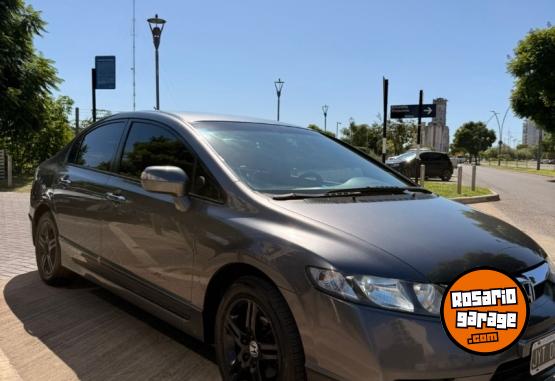 Autos - Honda Civic 2011 Nafta 120000Km - En Venta