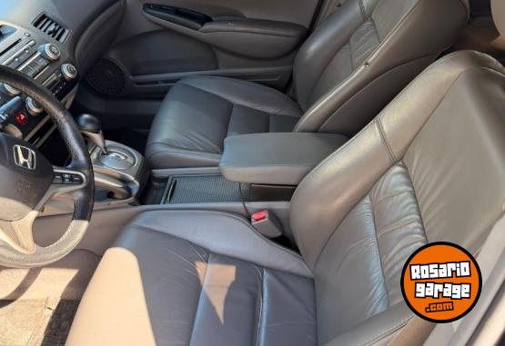 Autos - Honda Civic 2011 Nafta 120000Km - En Venta